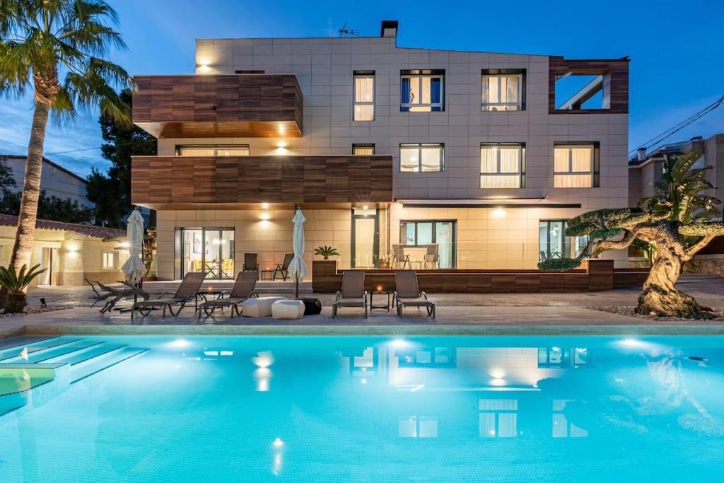Lusso E Relax Con Piscina A 2 Minuti Dal Mare Miami Playa Exterior foto
